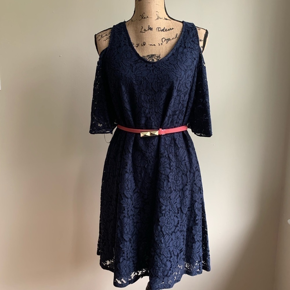Nanette Lapore blue lace cold shoulder dress 4